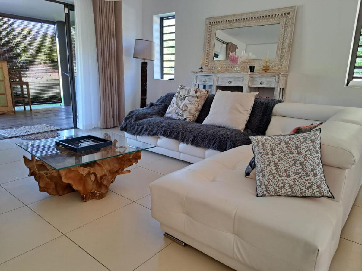 Grand Bay Luxury Villa With Pool & Garden Екстер'єр фото