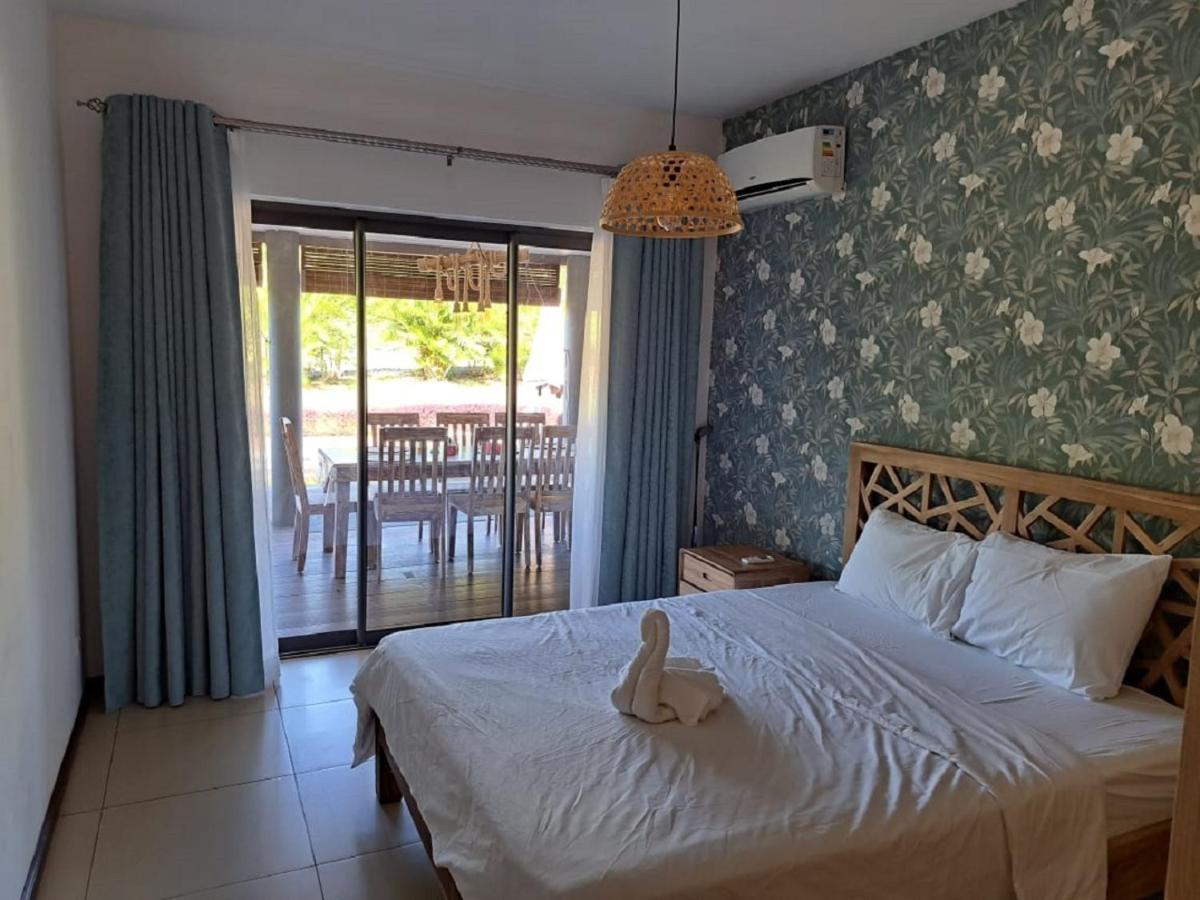 Grand Bay Luxury Villa With Pool & Garden Екстер'єр фото